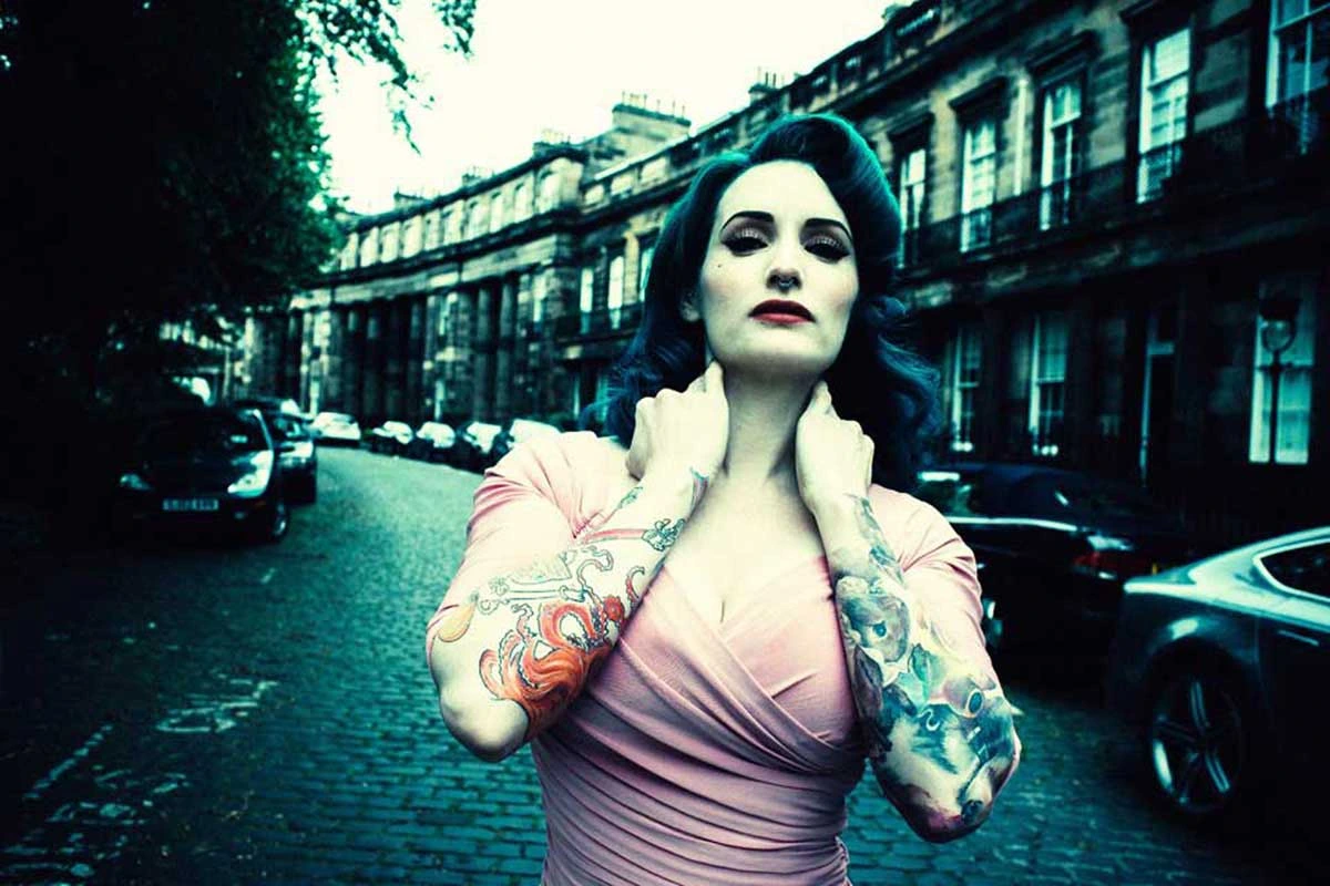 Pin-Up Miss Kelly Bakewell photo