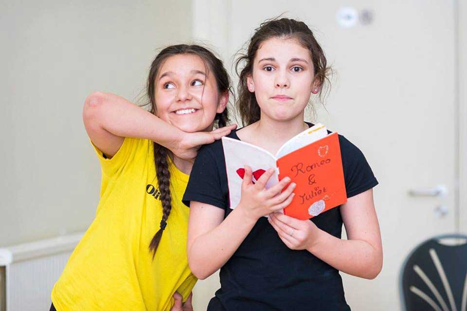BORN TO PERFORM Summer School photo